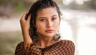 Close-Up Photography of a Woman
